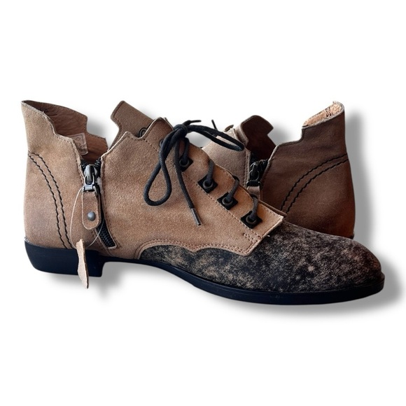 Maciejka Boho Tan/Gray Genuine Suede Leather Lace Up Chukka Ankle Boots NEW Sz 9 - Picture 10 of 14
